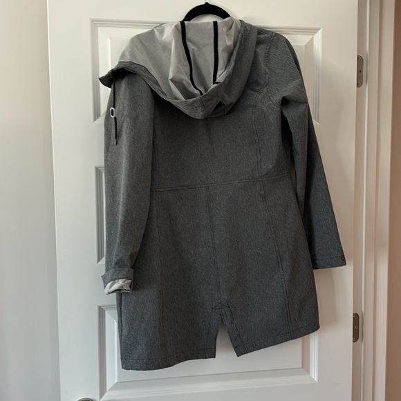 Grey columbia Rain coat - Picture 4 of 4